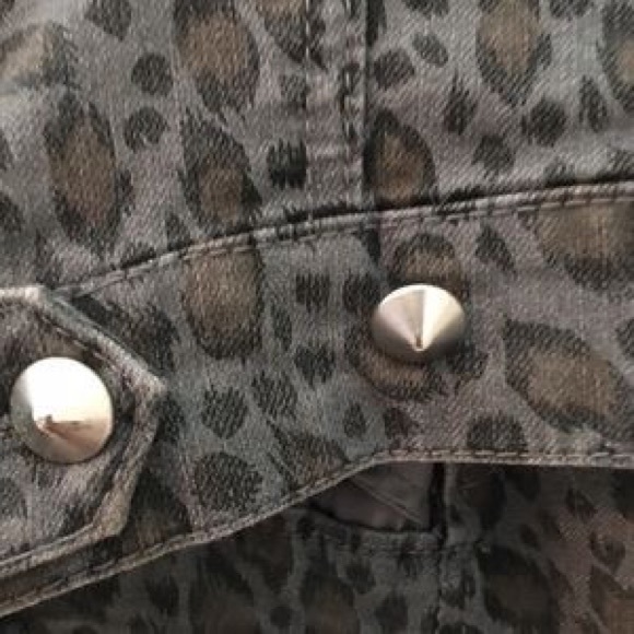 H&M Leopard Pattern Denim Moto Jacket - Picture 5 of 8